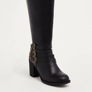 Used MULTI-BUCKLE KNEE-HIGH BOOTS WIDE WIDTH